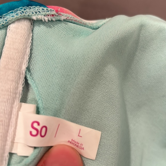 SO Scoop Neck Bikini Top - Picture 7 of 7